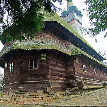 Circuitul bisericilor de lemn din Transilvania de Nord – Maramureş